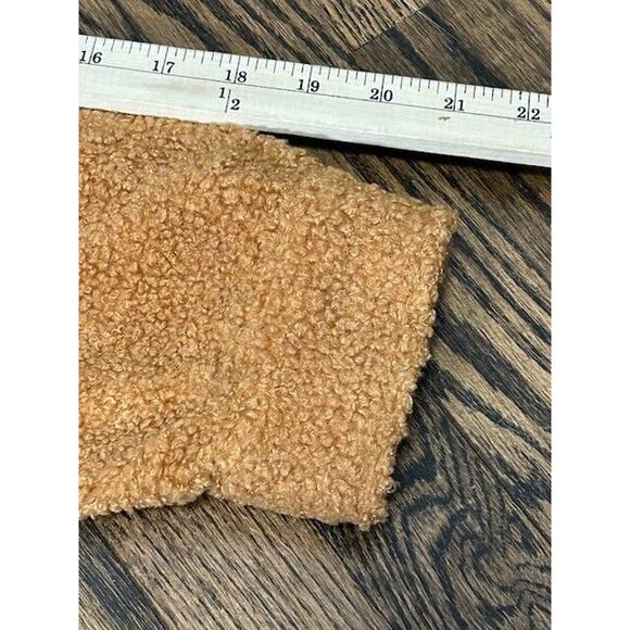 Marine Layer Eden Sherpa Overshirt Button Front Teddy Shacket Cashew Large NWT - Picture 4 of 10